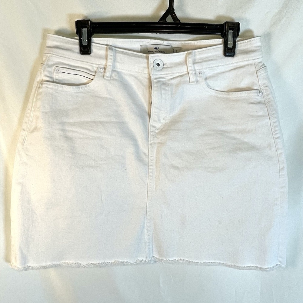 Vineyard Vines Womens White Denim Skirt Size 8 Cut Off Raw Frayed Hem Belt Loops